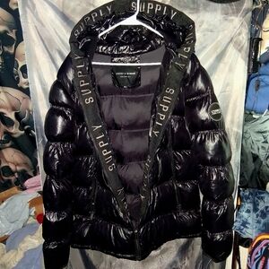 Very Rare Supply And Demand Down Puffer Coat Very Similar To Moncler But Flyer